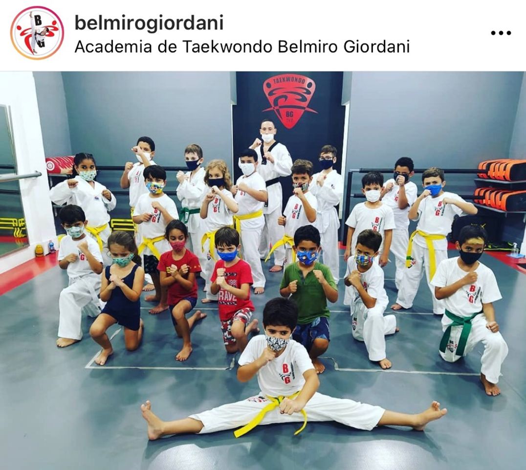 Lugar Academia Belmiro Giordani