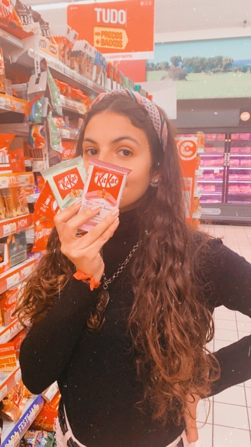 Kit Kat Lounge
