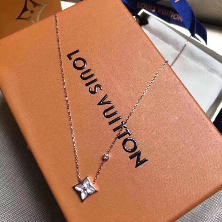 Social Louis Vuitton