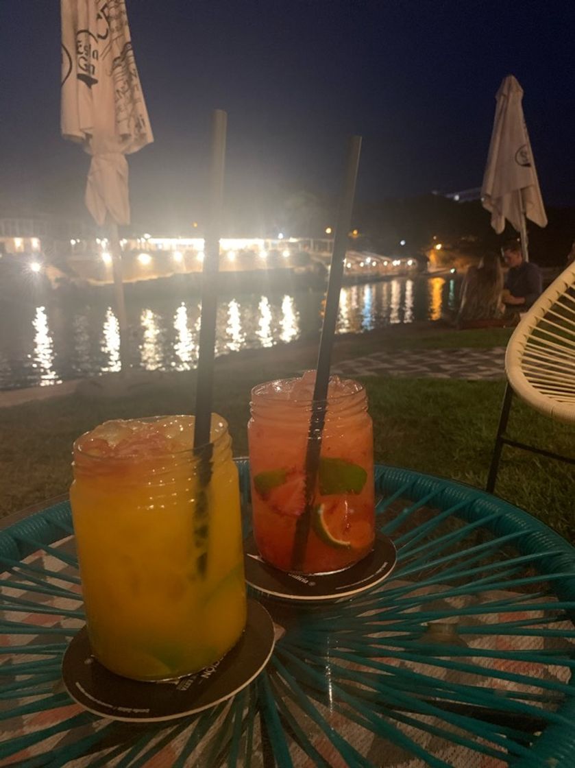 Restaurantes Hola Ola Mediterranean Beach