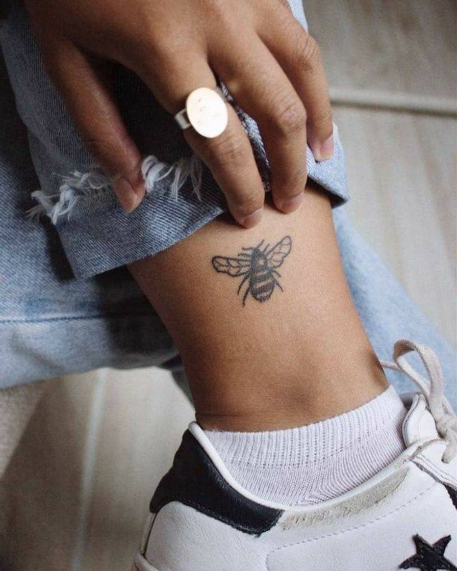 Fashion essa tatuagem é linda ✊🏼🥴