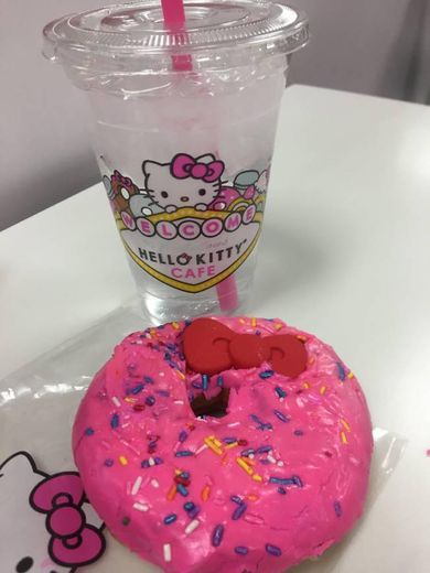 Hello Kitty Cafe