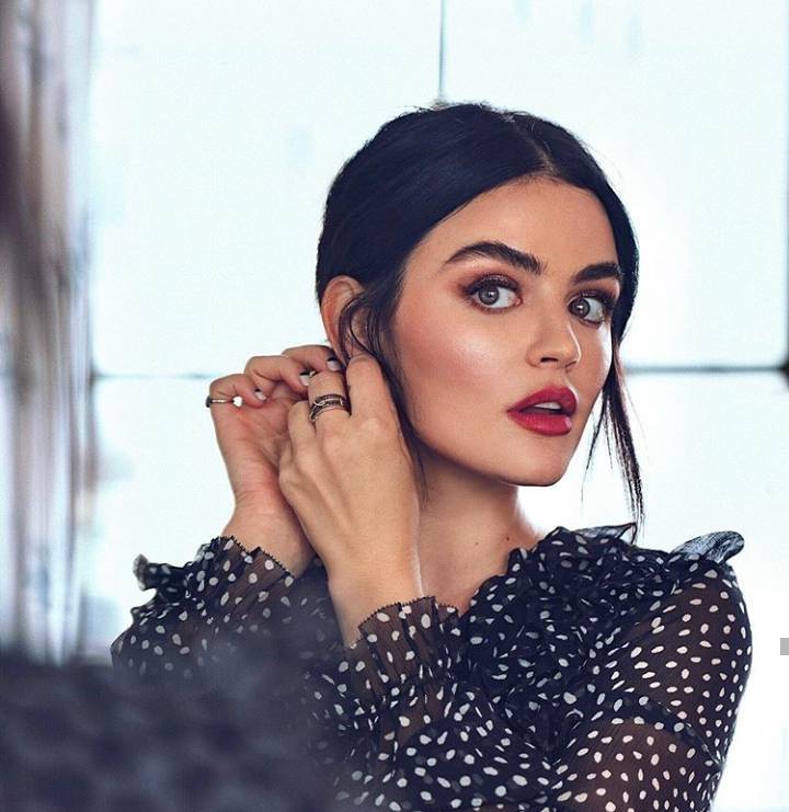 Social Lucy Hale