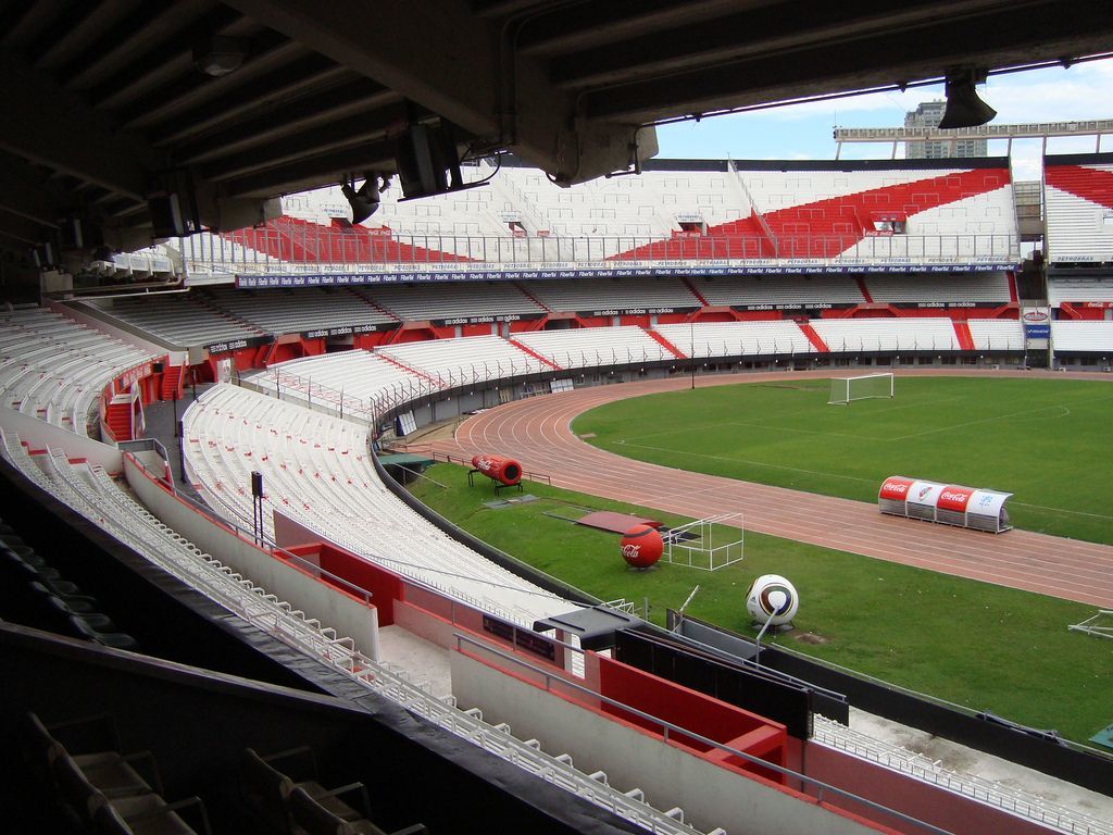 Place Estadio Antonio Vespucio Liberti