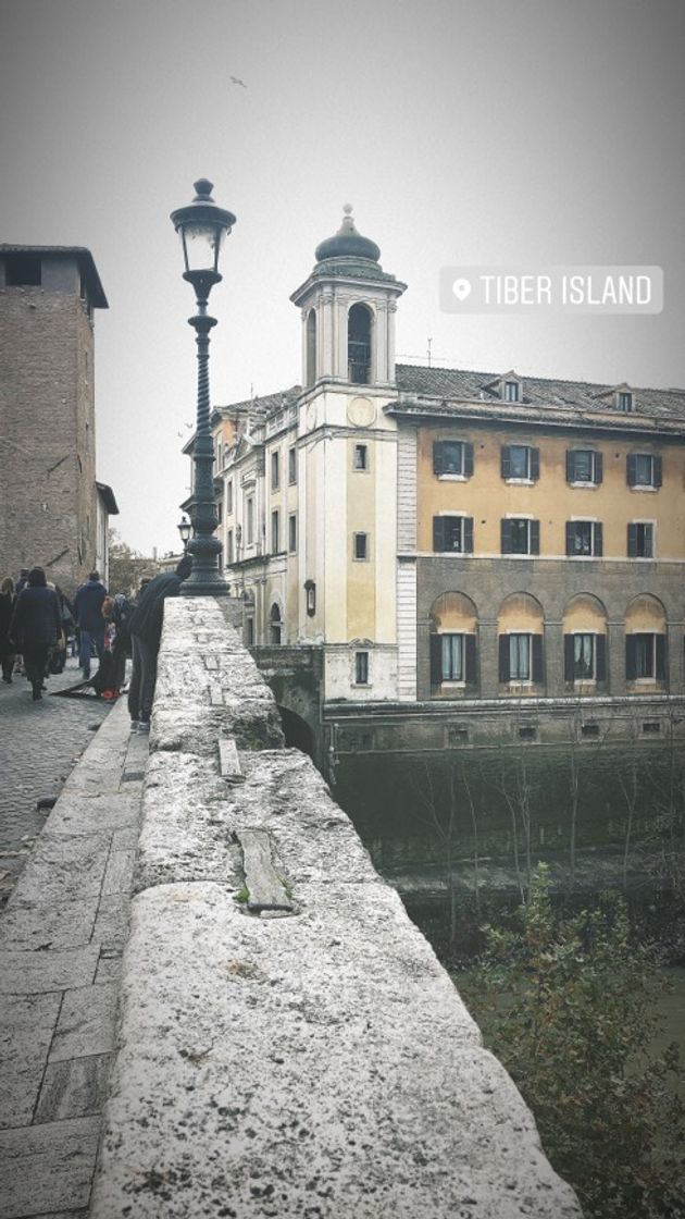 Lugar Tiber Island