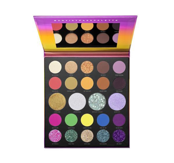Social 24A ARTIST PASS ARTISTRY PALETTE