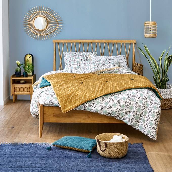 Social Bedroom decor 