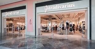 Moda STRADIVARIUS 