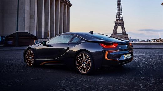 BMW i8