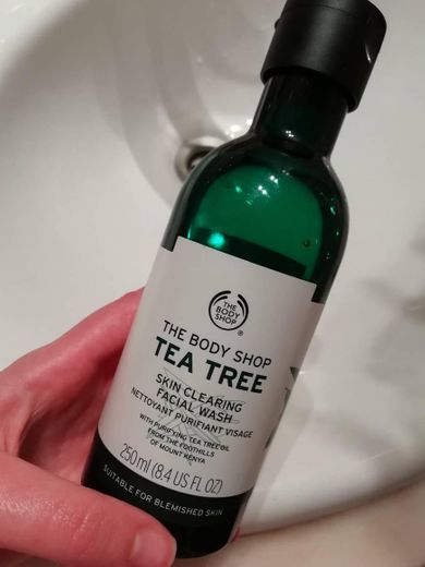 Tea Tree Facial Wash - The Body Shop 