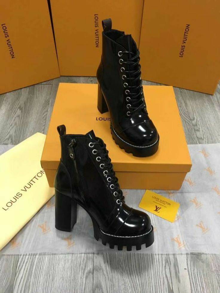 🖤