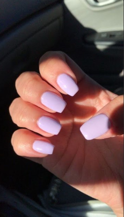 Fashion lilac nails