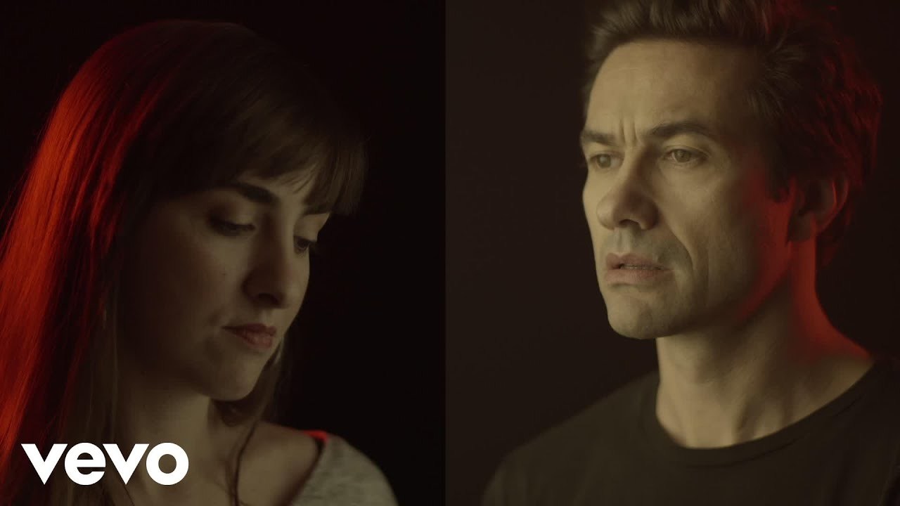 Music Deixa ser - David Fonseca, Márcia