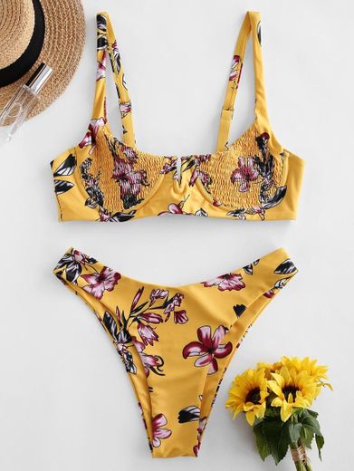 ZAFUL Floral V-notch Underwire Smocked Bikini Swimsuit