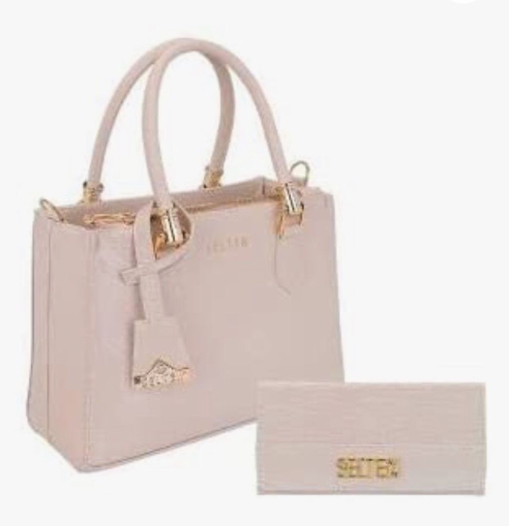 Fashion Marca: Selten
Kit Bolsa Feminina Tote Brilho 