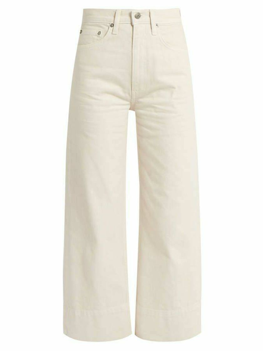 Social White denim jeans