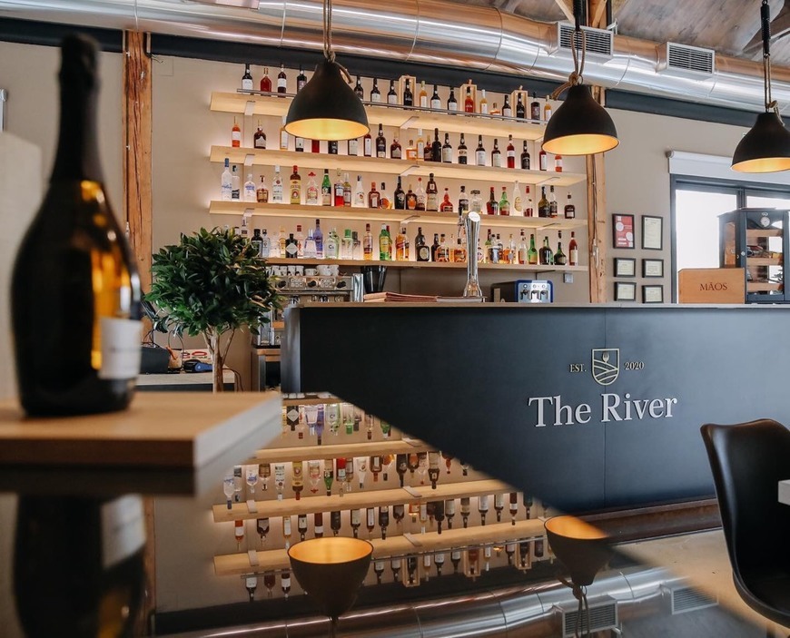 Social The River Restaurant