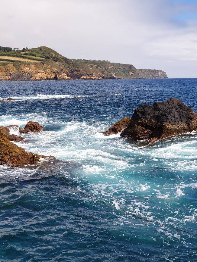 Lugar Piscinas Naturais