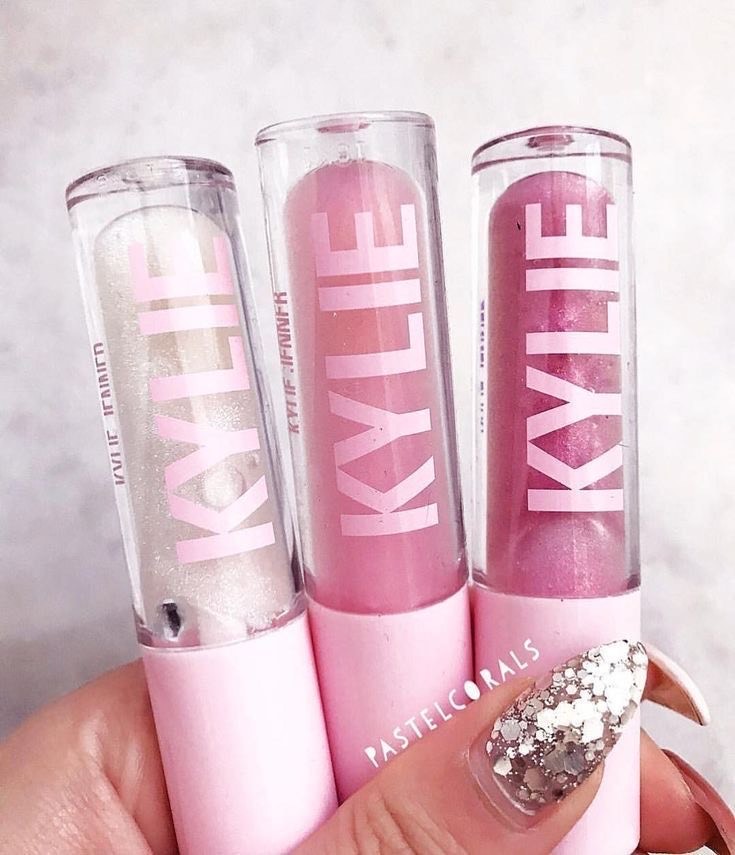 Productos KYLIE JENNER HIGH GLOSSES 