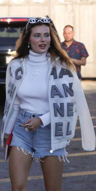 Productos Chanel Jacket Bella Thorne