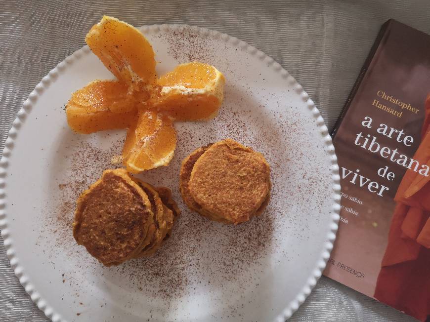 Panquecas de 🍊 e 🥕