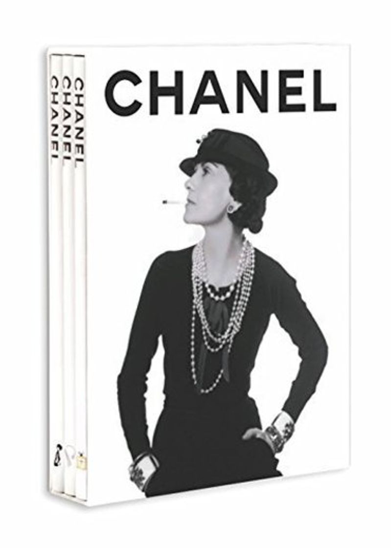 Books Chanel. Set of 3