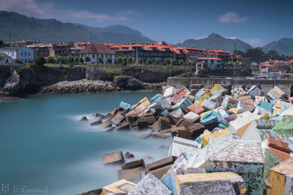 Place Puerto De Llanes