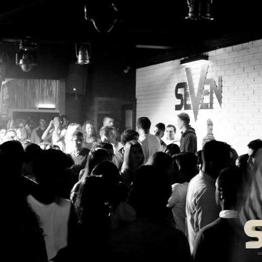 Lugar Seven Discoteca