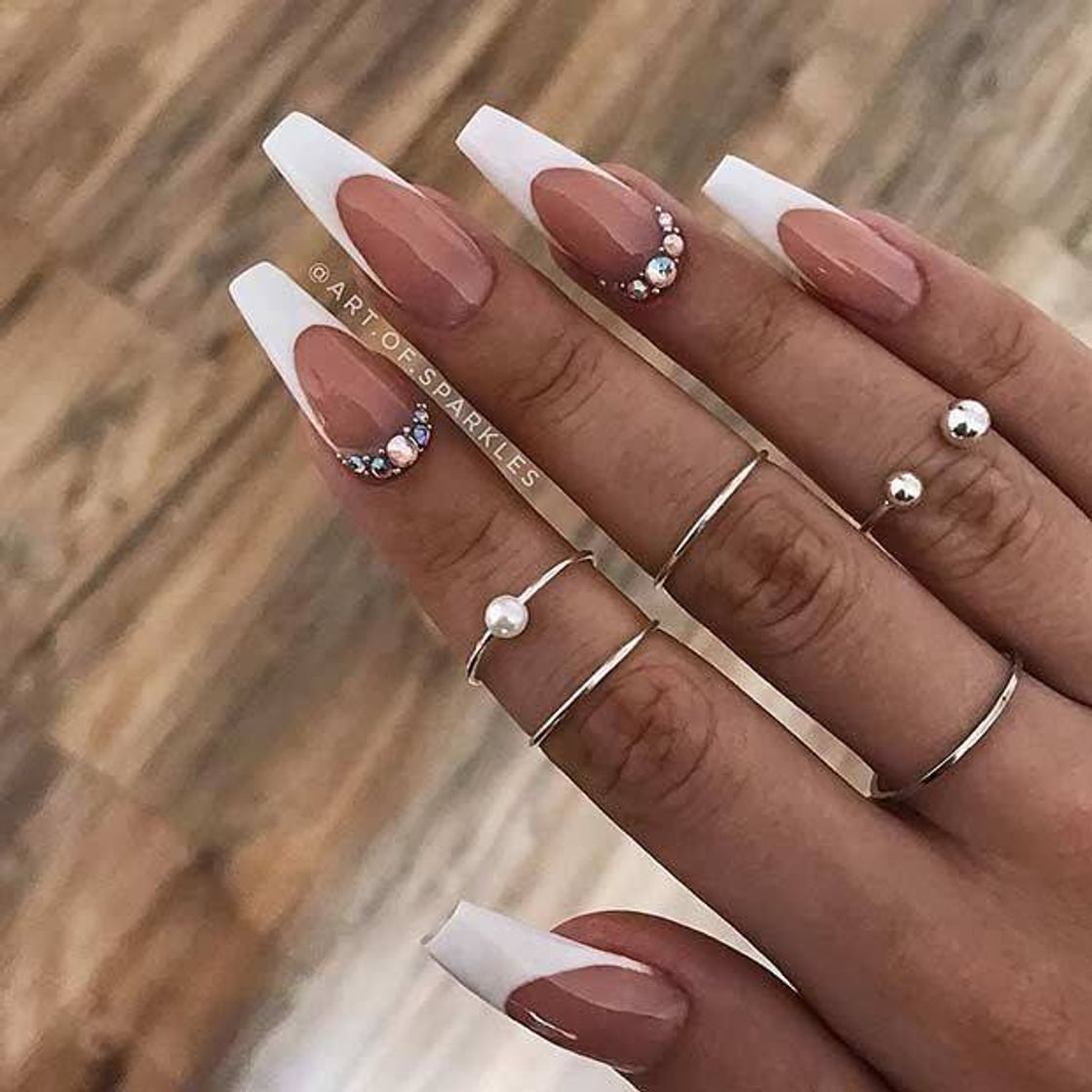 nails