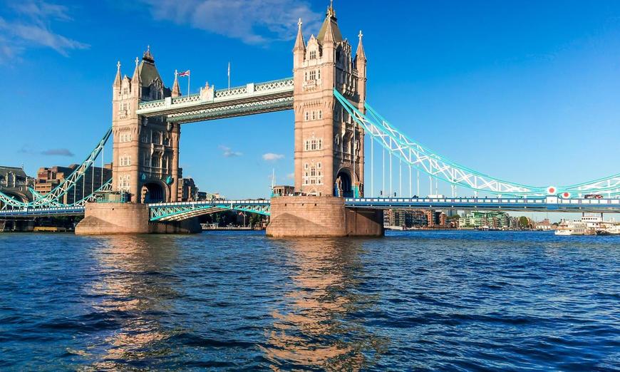 Place Tower Bridge