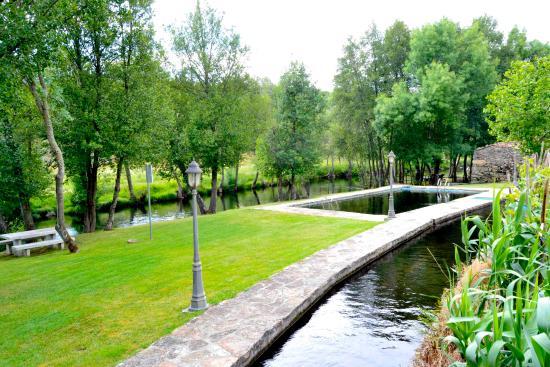 Place PRAIA FLUVIAL DE VALE DAS ÉGUAS 