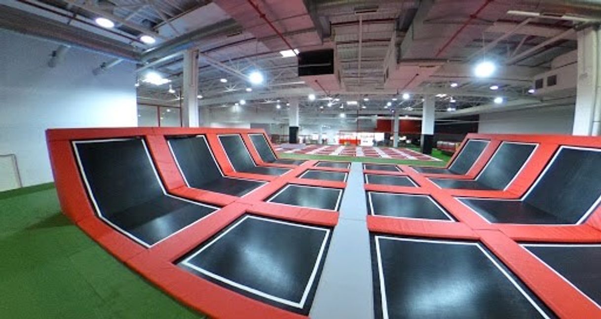 Social Sevilla Jump | El mayor trampoline Park de Sevilla