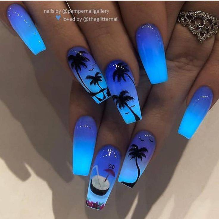 Moda Nails