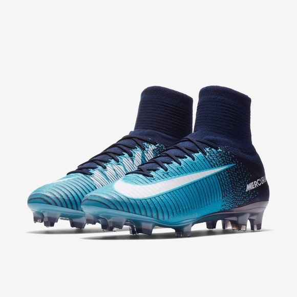 Moda Mercurial Cleats & Shoes. Nike.com