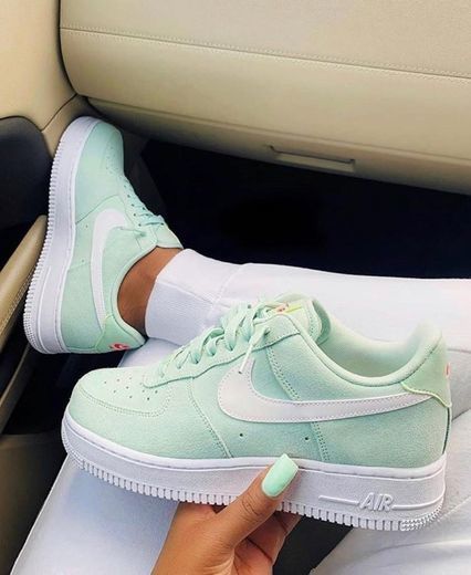 Social Air Force 1