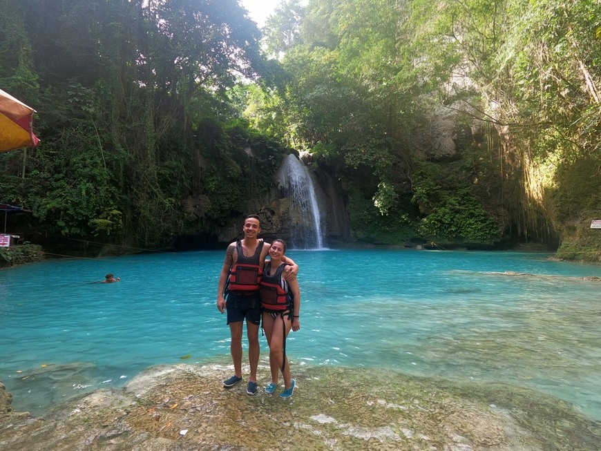 Lugar Kawasan Falls