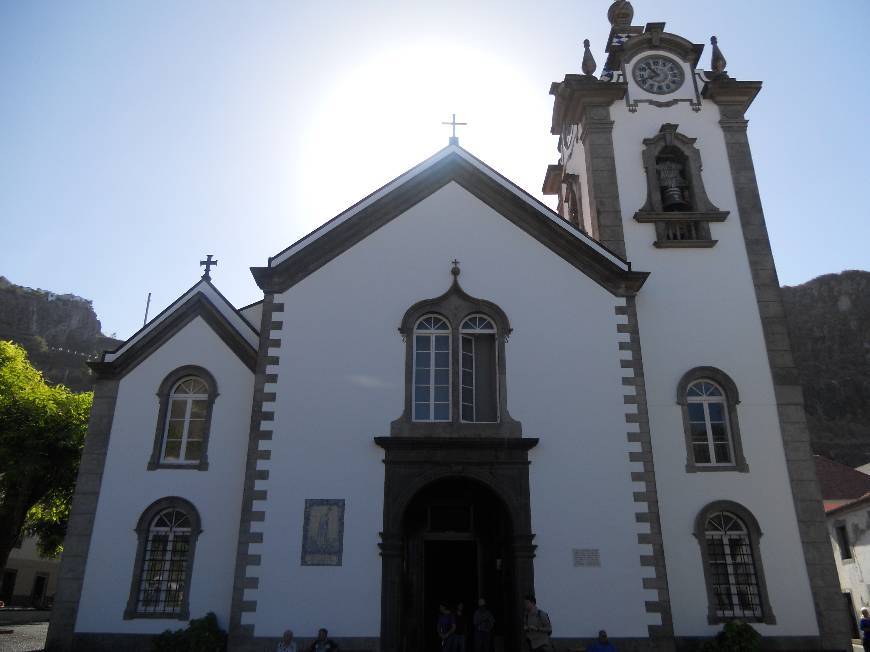 Place Ribeira Brava