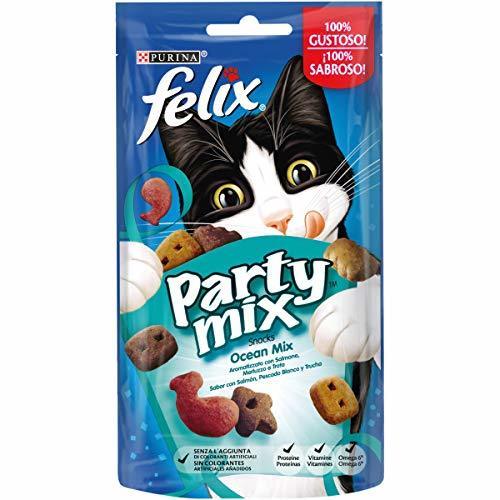 Product Purina Felix Party Mix Oceano Snacks