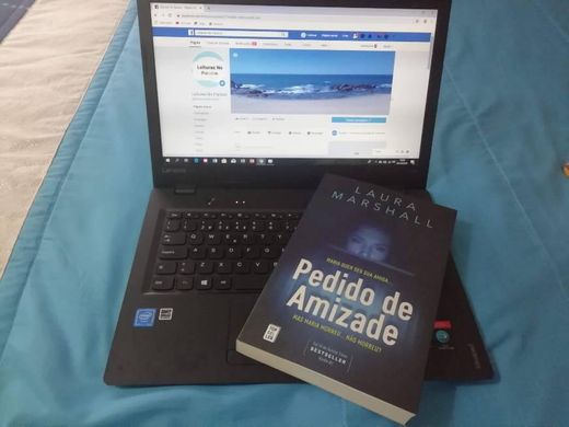 Opinião "Pedido de Amizade" de Laura Marshall 