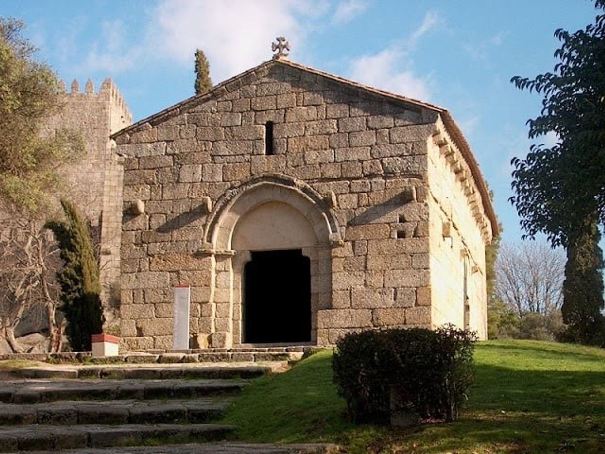 Place Igreja de S. Miguel