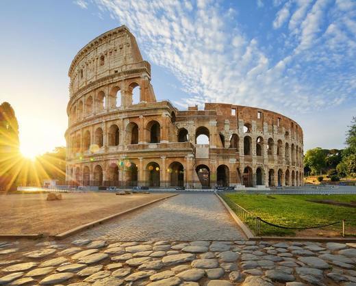 Lugar Coliseo de Roma