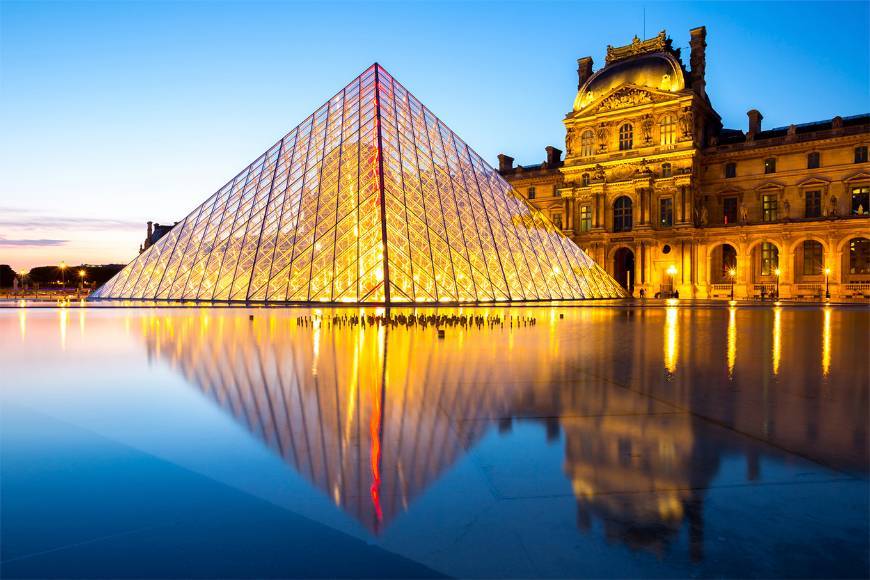 Place Museo del Louvre