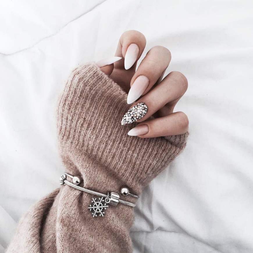 Social Nails