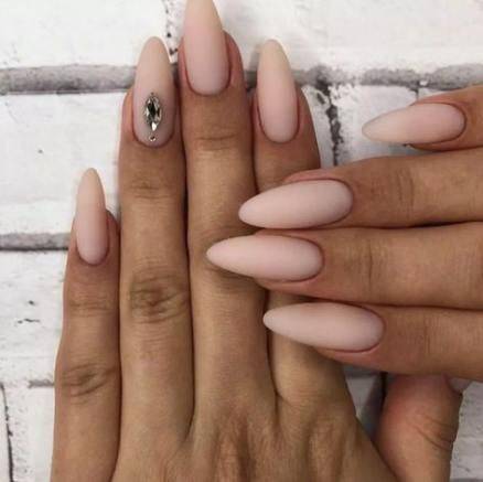 Social Nails