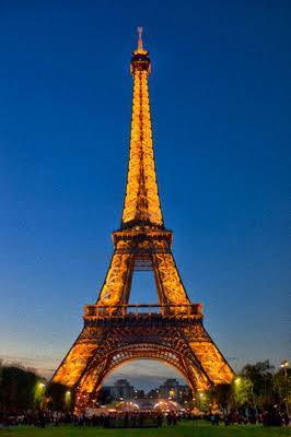 Place Torre Eiffel