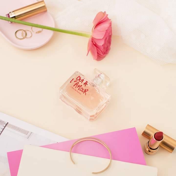 Social 
Eau de Parfum Oui à L' Amour