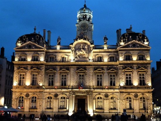 Place Hôtel de Ville