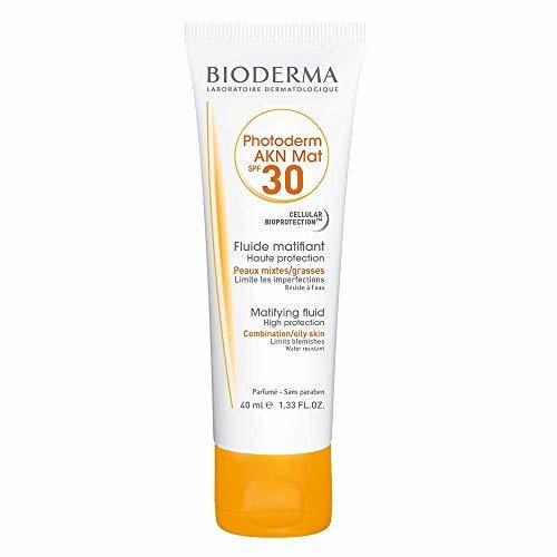 Bioderma Photoderm AKN Mat Fluide SPF 30 crema de protección solar Cara