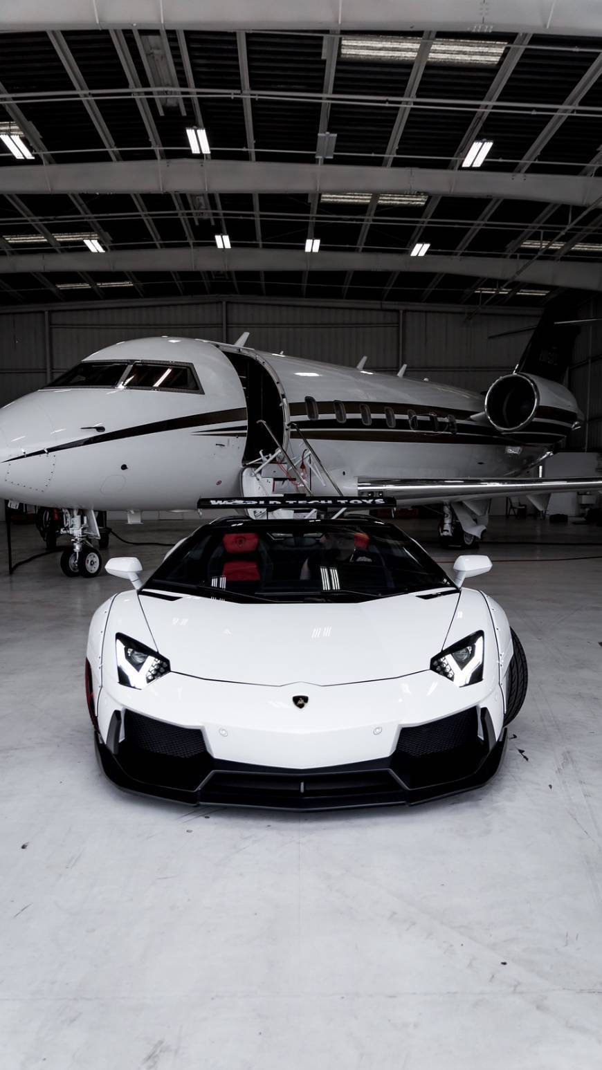 Moda Aventador