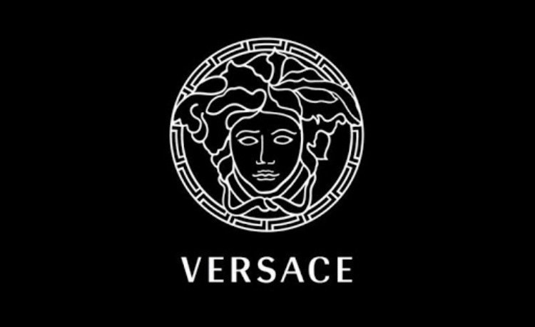 Moda Versace